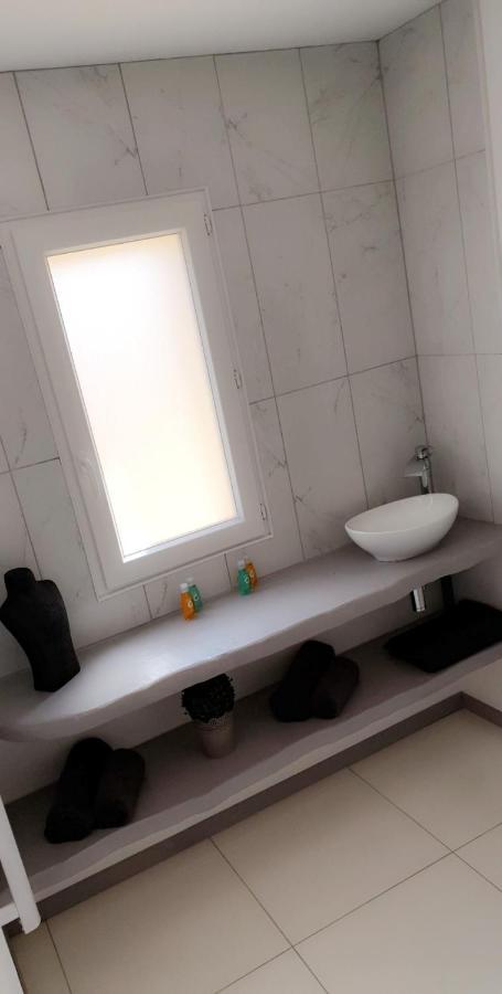 Le Cosy De Sarah Bed and Breakfast Bordeaux-Saint-Clair Exteriör bild