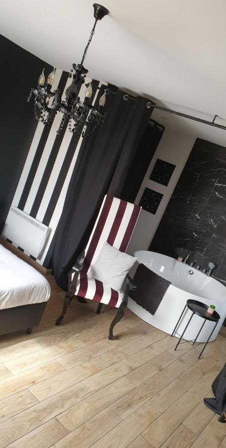 Le Cosy De Sarah Bed and Breakfast Bordeaux-Saint-Clair Exteriör bild