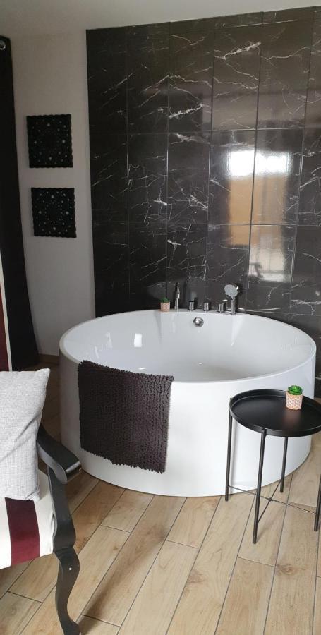 Le Cosy De Sarah Bed and Breakfast Bordeaux-Saint-Clair Exteriör bild