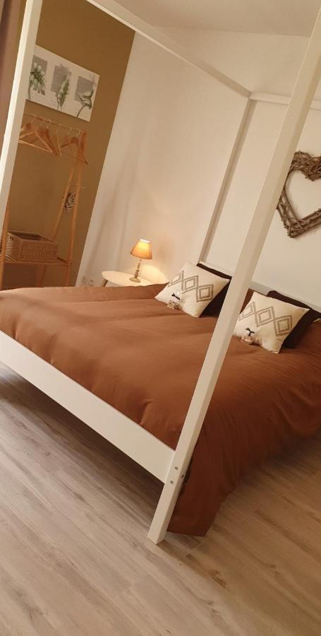Le Cosy De Sarah Bed and Breakfast Bordeaux-Saint-Clair Exteriör bild